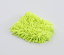 Load image into Gallery viewer, Microfibre Grooming Mitt.
